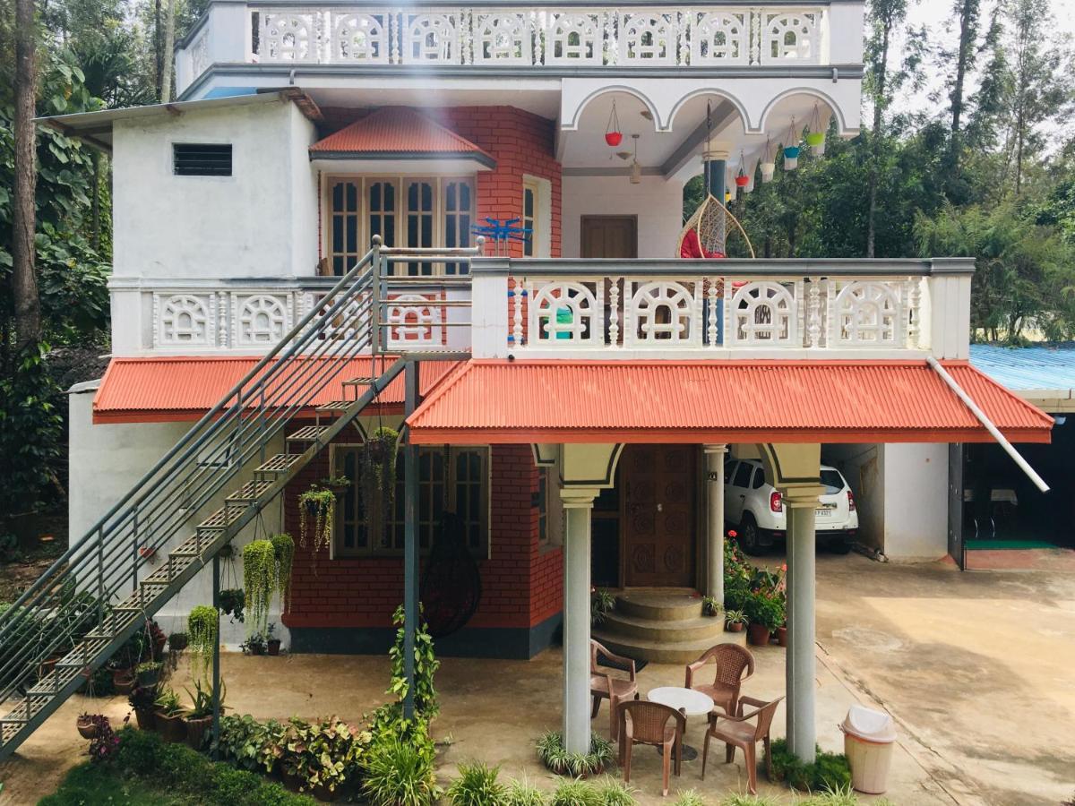 Chikmagalūr Bluebell Homestay מראה חיצוני תמונה
